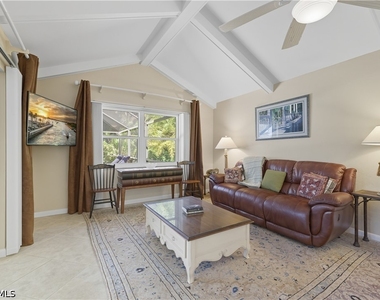 2261 Kings Lake Boulevard - Photo Thumbnail 14