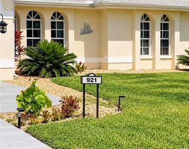 921 Jefferson Avenue - Photo Thumbnail 13