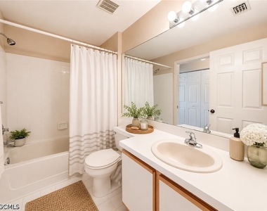 6490 Aragon Way - Photo Thumbnail 24