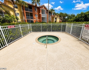 6490 Aragon Way - Photo Thumbnail 29