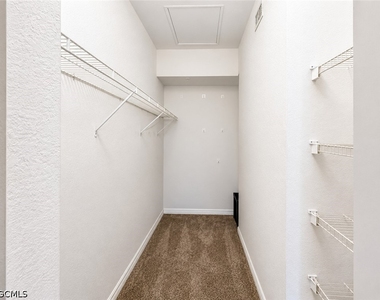 6490 Aragon Way - Photo Thumbnail 19