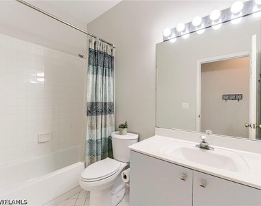 8529 Fairway Bend Drive - Photo Thumbnail 19