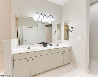 8529 Fairway Bend Drive - Photo Thumbnail 16