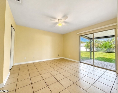 4133 Sw 7th Place - Photo Thumbnail 6