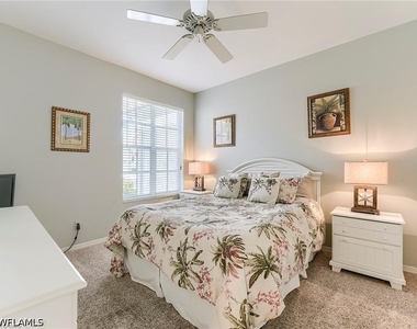 8529 Fairway Bend Drive - Photo Thumbnail 17