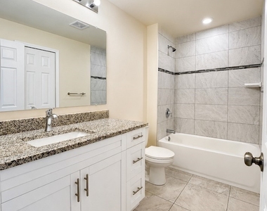 1625 Sw 1st Avenue - Photo Thumbnail 4