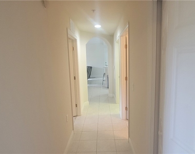 3961 Pomodoro Circle - Photo Thumbnail 8