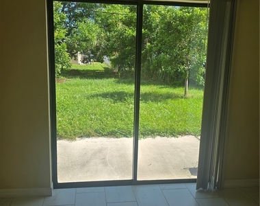 203 Se 13th Street - Photo Thumbnail 14