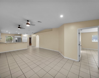 3738 Santa Barbara Boulevard - Photo Thumbnail 7