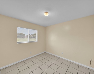 3738 Santa Barbara Boulevard - Photo Thumbnail 12