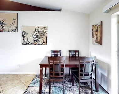 18401 Huckleberry Road - Photo Thumbnail 7