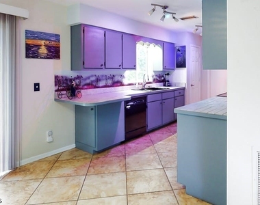 18401 Huckleberry Road - Photo Thumbnail 8