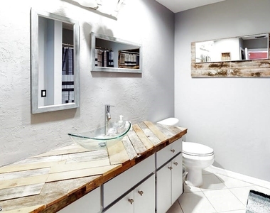 18401 Huckleberry Road - Photo Thumbnail 14