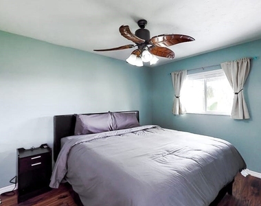 18401 Huckleberry Road - Photo Thumbnail 16