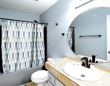 18401 Huckleberry Road - Photo Thumbnail 11