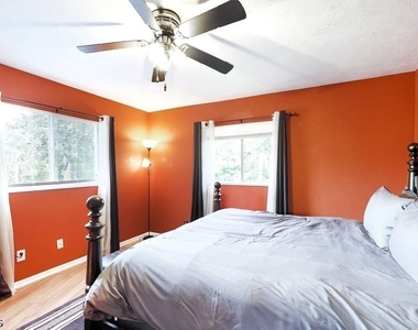 18401 Huckleberry Road - Photo Thumbnail 13