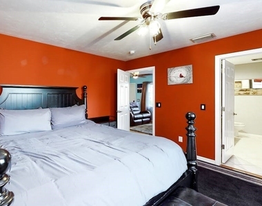 18401 Huckleberry Road - Photo Thumbnail 12