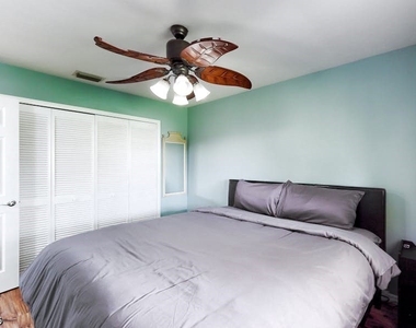 18401 Huckleberry Road - Photo Thumbnail 15