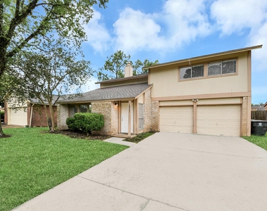 16618 Lonesome Quail Drive - Photo Thumbnail 3