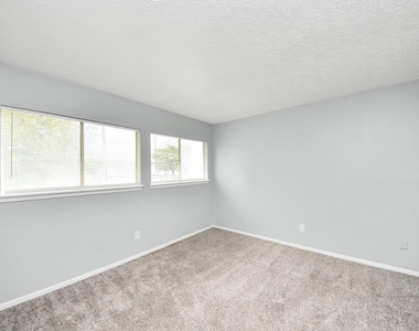 16618 Lonesome Quail Drive - Photo Thumbnail 31