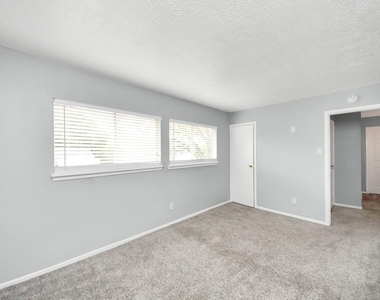 16618 Lonesome Quail Drive - Photo Thumbnail 29