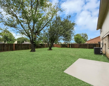 16618 Lonesome Quail Drive - Photo Thumbnail 35