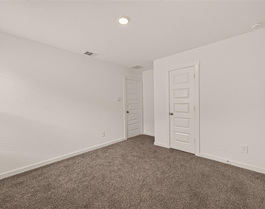 3827 Pierce Place Lane - Photo Thumbnail 24