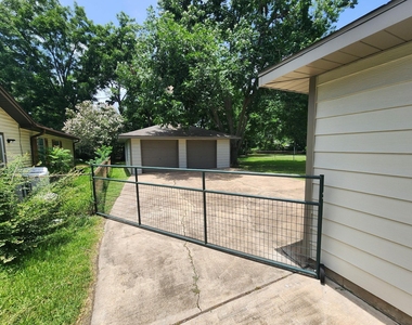 610 Tovrea Road - Photo Thumbnail 10