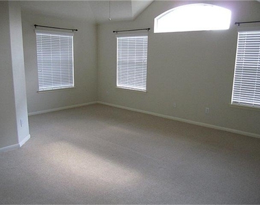 15007 Waverly Canyon - Photo Thumbnail 6