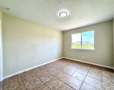 13706 Audra Lane - Photo Thumbnail 16