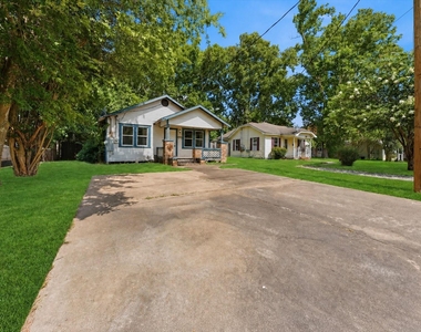 202 S Magnolia Street - Photo Thumbnail 22
