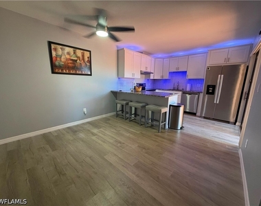 5556 Malt Drive - Photo Thumbnail 12