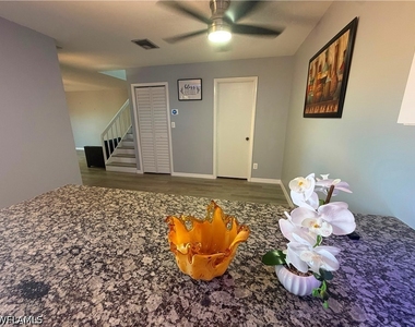 5556 Malt Drive - Photo Thumbnail 16