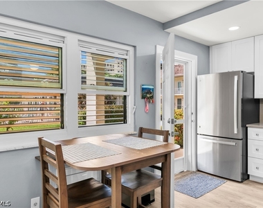 130 N Collier Boulevard - Photo Thumbnail 5