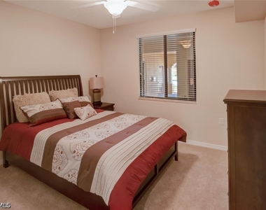 9826 Giaveno Circle - Photo Thumbnail 14