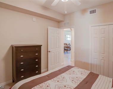 9826 Giaveno Circle - Photo Thumbnail 15