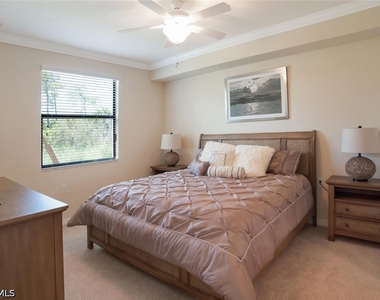 9826 Giaveno Circle - Photo Thumbnail 10