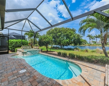 5878 Haiti Drive - Photo Thumbnail 14