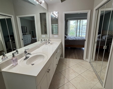 6820 Beach Resort Drive - Photo Thumbnail 29