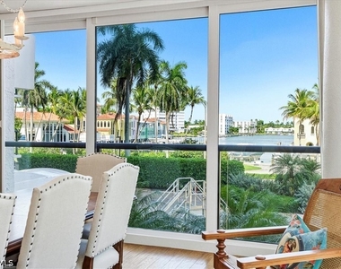 4031 Gulf Shore Boulevard N - Photo Thumbnail 6