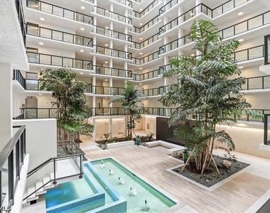 4031 Gulf Shore Boulevard N - Photo Thumbnail 14