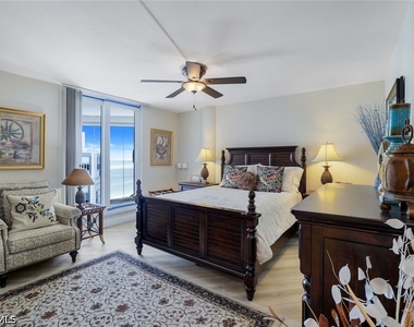 4041 Gulf Shore Boulevard N - Photo Thumbnail 17