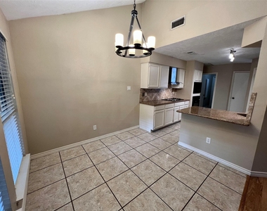 8507 Grove Park Drive - Photo Thumbnail 7