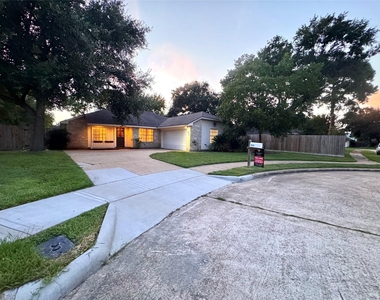 8507 Grove Park Drive - Photo Thumbnail 1