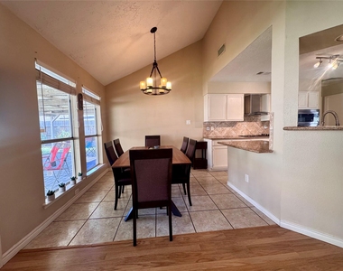 8507 Grove Park Drive - Photo Thumbnail 6