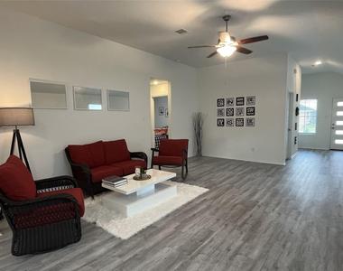 21618 Lemon Beebrush Lane - Photo Thumbnail 16