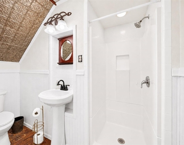 1918 Avenue L 1/2 - Photo Thumbnail 12