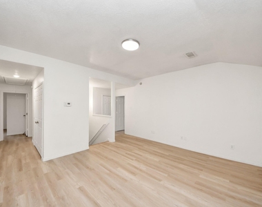 3046 Texas Oak Drive - Photo Thumbnail 1