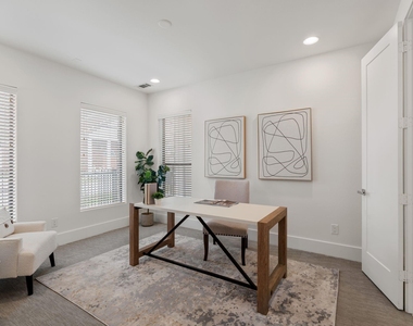 5713 Larkin Street - Photo Thumbnail 3
