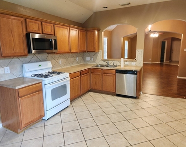 2 Signal Hill Drive - Photo Thumbnail 8